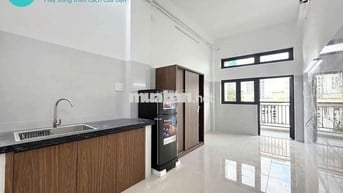 Chính chủ cho thuê phòng trọ full nội thất ban công ngay NTTU