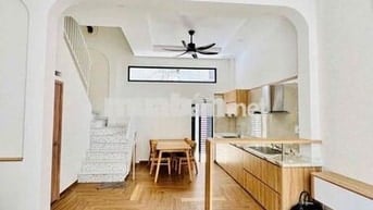 Bán gấp nhà Hồ Văn Tư 3 tầng 3PN 3WC 48m2 chỉ 2,8 tỷ còn TL