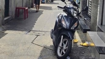 GẤP BÁN NHÀ 2 MẶT TIỀN HẺM Q4 - 3 TẦNG - NGANG 4.5m - GIÁ 4:3 TỶ 