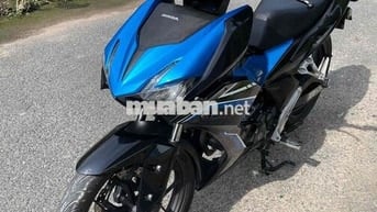 Winnex X Đời 2021 bản tiêu chuẩn Xanh Đen