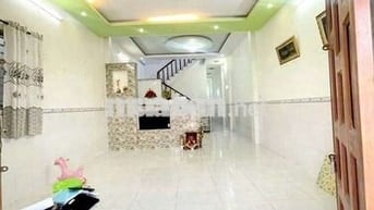 Nhà 4pn 2 máy lạnh Trục chính Hẻm Nguyễn Văn Cừ