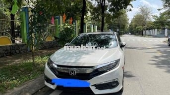Honda Civic 2017 1.5 L - 95000 km