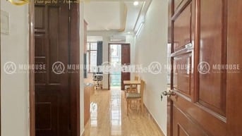 Cho thuê CHDV Ban công, Full nội thất mới xây gần Emart Phan huy ích