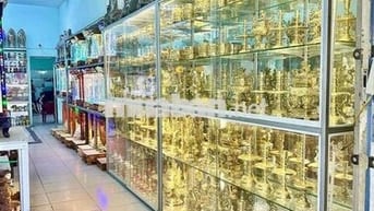 SANG LẠI CỬA HÀNG ĐỒ THỜ CÚNG - NHÀ NGUYÊN CĂN 2 TẦNG ÔNG ÍCH KHIÊM