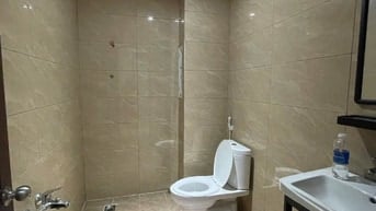 Chính chủ Cho thuê VP gồm 2 phòng LV -Kế Global City