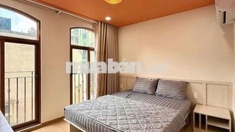 Cho Thuê Căn Studio Ban Công Full Nội Thất Gần Phố Bùi Viện Q1