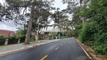 Bán Lô đất Mặt tiền đường Khởi Nghĩa Bắc Sơn, TP Đà Lạt. 60 tỷ đồng.