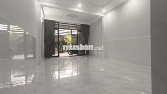 BÁN NHÀ CẤP 4 – ĐẤT RỘNG 110M²  TRUNG TÂM THỊ TRẤN HÓC MÔN GIÁ 4.99 TỶ