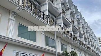 STUDIO FULL NỘI THẤT CHỈ TÍNH PHÍ ĐIỆN NƯỚC FREE TIỀN PHÒNG THÁNG 9