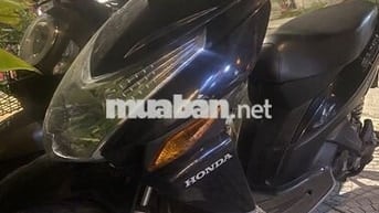 Cần bán xe click