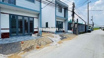 Siêu phẩm mới xây vừa hoàn thiện xong bán gấp căn nhà một lầu một trệt