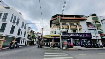 VỊ TRÍ ĐẸP TRUNG TÂM Q.1-SỐ A4 - 28m2 (3.6 x 8)- 3 LAU - 3 PN - 8.7 Tỷ