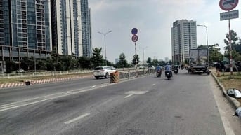 Nhà mặt tiền đường Nguyễn Văn Linh TT Tây Quận 7. 7*17 chỉ 15 tỷ. Vỉa 