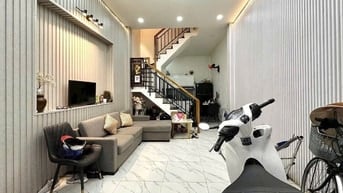SỐC NHÀ ĐẸP-GIÁ TỐT CHỈ 2 TỶ HƠN Đ NI SƯ HUỲNH LIÊN,TÂN BÌNH,SỔ RIÊNG
