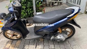 Xe tay ga Yamaha Luvias Fi 2015