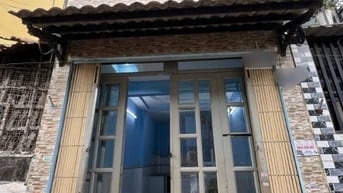 ĐOÀN VĂN BƠ   3 TẦNG NHÀ NHỎ XINH - MỚI XÁCH VALI VÀO Ở 