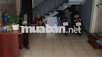 Nhà trống hẻm an ninh, 132m2 sd, 4PN, đường Lê Cảnh Tuân, gần chợ vải