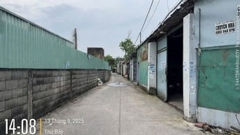 Bán nhà sát chợ củ cải học mon