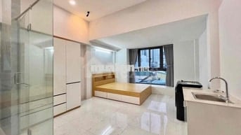 Cho Thuê Căn Hộ Full NT Mới 100% Thang Máy Sát Cầu Chữ Y , ĐH SGU,UEH