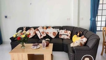 Căn Nhà thuê full nội thất-Sân oto, 3 phòng ngủ - Mai Hắc Đế