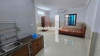 Ccmn 32m2 đủ đồ điều hoà có thang máy - nhà mới xây 9/25 trung tâm 322