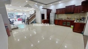 THUÊ NHÀ PHỐ 4 TẦNG MTKD ĐƯỜNG SỐ TÂN QUY ĐÔNG Q7
