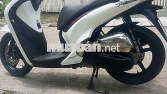 Do ít có nhu cầu sử dụng cần thanh lý xe SH 150i