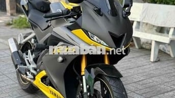 Yamaha R15v3