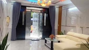 Giá tốt chủ bán gấp nhà dt49m2 Hoàng Hoa Thám, Bình Thạnh. SHR hẻm oto