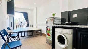STUDIO CỬA SỔ BAN CÔNG_MÁY GIẶT RIÊNG, THANG MÁY, FREE XE, HẺM LỚN