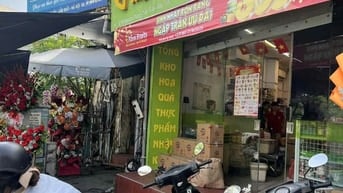 Cho thuê nhà 16 đường Nguyễn Phong Sắc, DT 90 m2,  MT 5,6 m