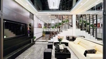 Thanh Xuân 70m2 Ngõ Thoáng,Mặt Tiền 5.5m,Giá Đầu Tư ở sướng Giá 12.4 t