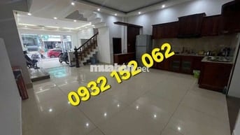 Cho thue nha nguyen can sat sieu thi lotte