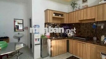 Nhà hẻm 370 Phan Bội Châu, cách mặt tiền 20m giá tốt