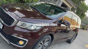 Kia Sedona model 2017 - độ limousine gần 400tr
