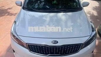 Kia Cerato 2018 2.0 AT Premium - 120000 km