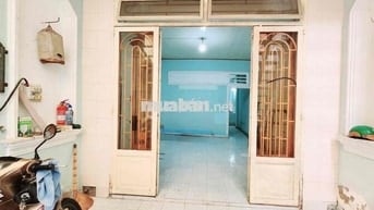 Nhà bán đường Mai Văn Vĩnh 60M 4 tầng nhỉnh 6 đồng.