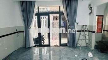 Bán nhà đẹp hẻm Thống Nhất ngay trung tâm thành phố,