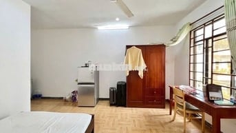Hiếm! Studio 27m² full NT, giá rẻ 4tr2 trung tâm Phú Nhuận