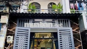nhà như hình ra gấp chính chủ bình chánh sang tên ngay