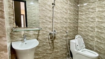 NGON - BỔ - RẺ 💥 KHÔNG QUY HOẠCH 📍 Vị trí đắc địa – Trung tâm Việt H