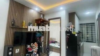 Bán CCMN Mới Đẹp 2n1wc - Chùa Láng, Đh Ngoại Thương