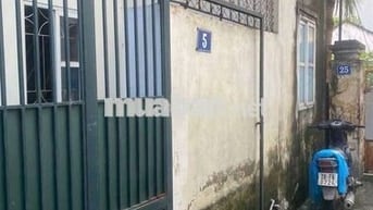 Đầu tư siêu lợi nhuận – đất tặng nhà Bát Khối, Mt 5,7m. Giá hơn 3tỷ