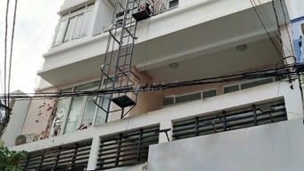 Mặt tiền Bình Thạnh 10x10 Nở hậu 1H6L có thang máy có HĐ thuê 70tr/thg