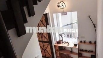 Bán gấp căn nhà đẹp tại Phố Yên Hoa Tây Hồ