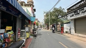 Bán nhà 6 tầng, ô tô vào cửa, Yên Duyên – Yên Sở.