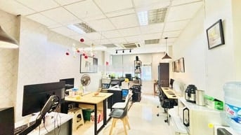 Cho thuê văn phòng tại phố An Trạch sàn 50m2 giá rẻ bất ngờ 9tr/th