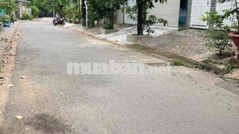 ĐẤT HIẾM! Hẻm Xe Hơi Tránh, gần chợ Phú Thuận. Ngang khủng - 95m2