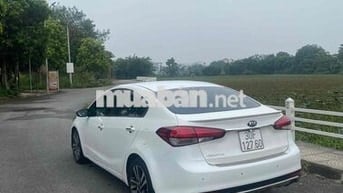 Kia Cerato 2018 1.6 AT. bản full