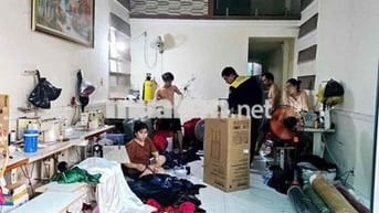 Nhà chính chủ cần tiền bán gấp dt 4 x25 có lửng giá chỉ 2 ty 1